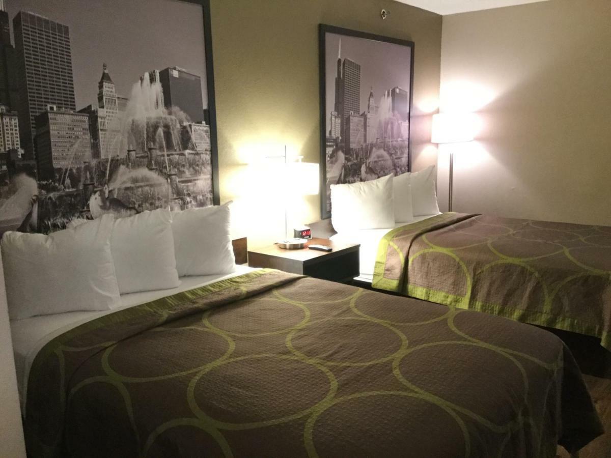 Super 8 By Wyndham South Holland Ξενοδοχείο Εξωτερικό φωτογραφία